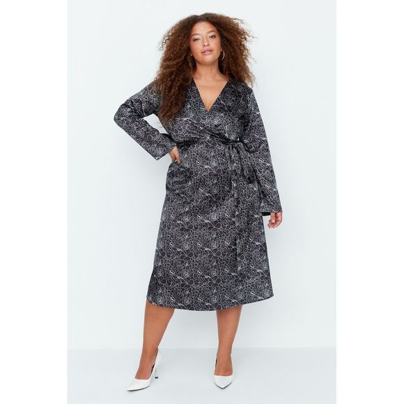 Shop Blue Relaxed Woven Plus Size Dress Online in Bahrain